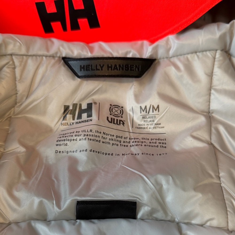 Helly Hansen Women's Whitewall LIFALOFT™ 3.0 Ski Jacket - Picture 6 of 7